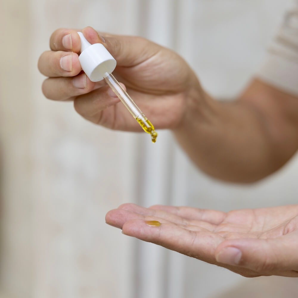 natural-hair-regrowth-ayurvedic-oil-ritual-bali